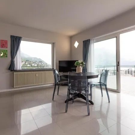 Apartment Mamma Ciccia Holiday - Rooftop Terrace Mandello del Lario